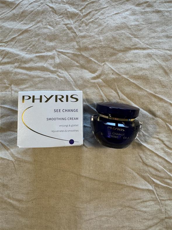 See Change Smoothing Cream